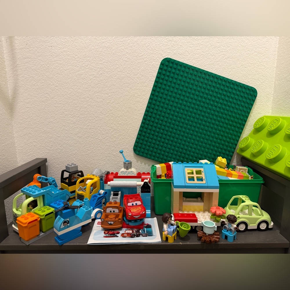 LEGO Kids Building Set with Green Baseplate